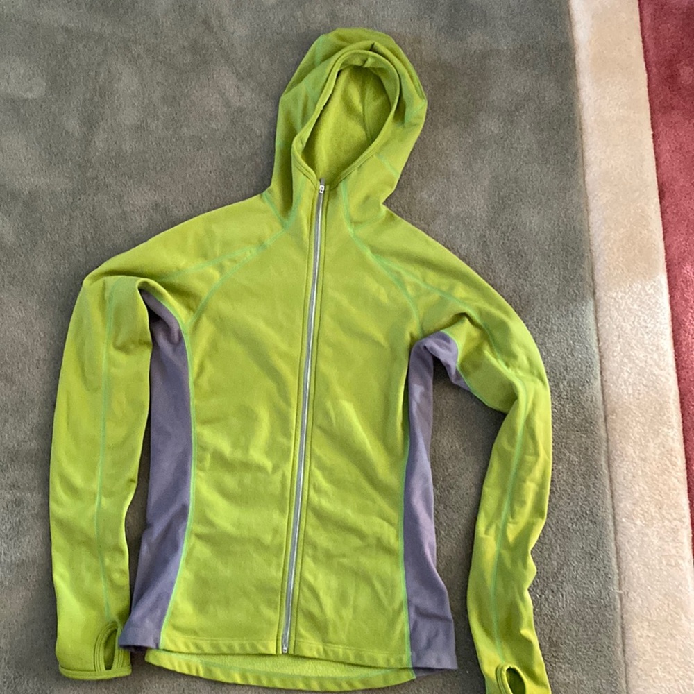 EUC MEC technical layer jacket  with hood and thumb loops large